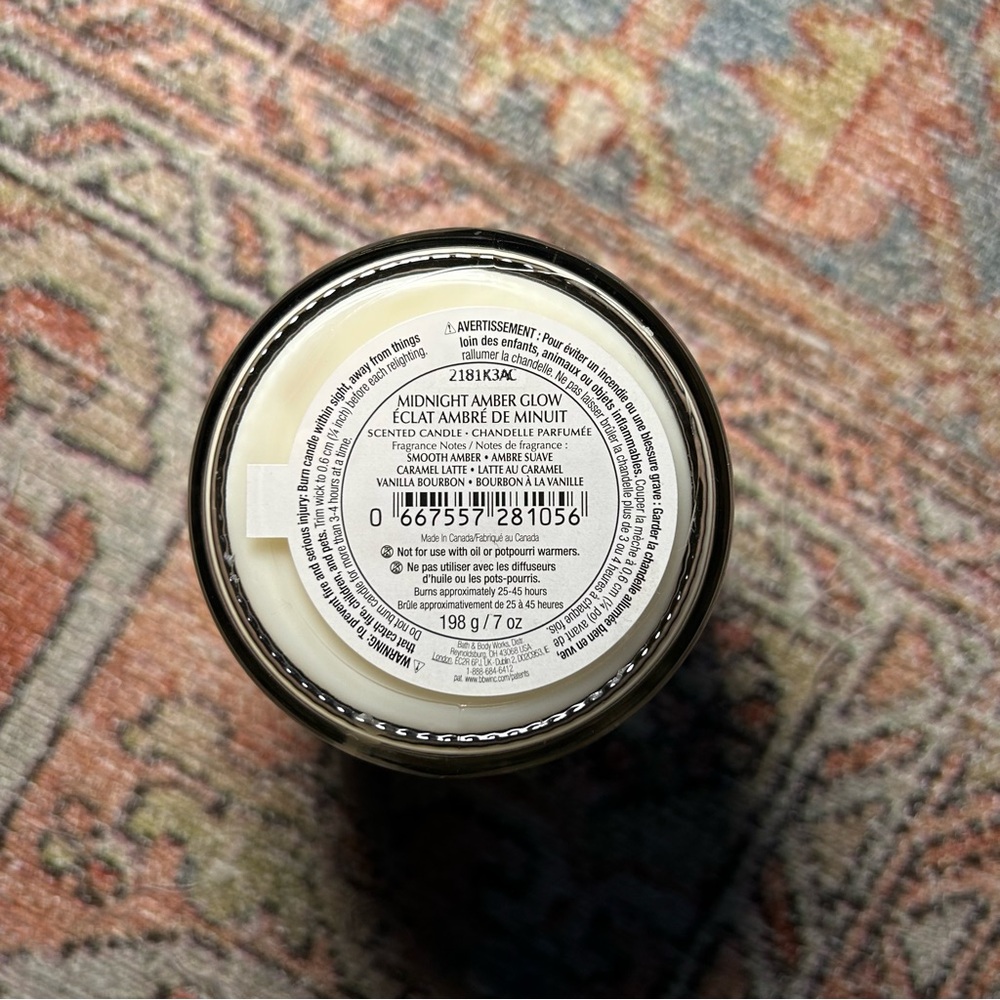 New Bath & Body Works Single Wick Candle in Midnight Amber Glow - Picture 3 of 4